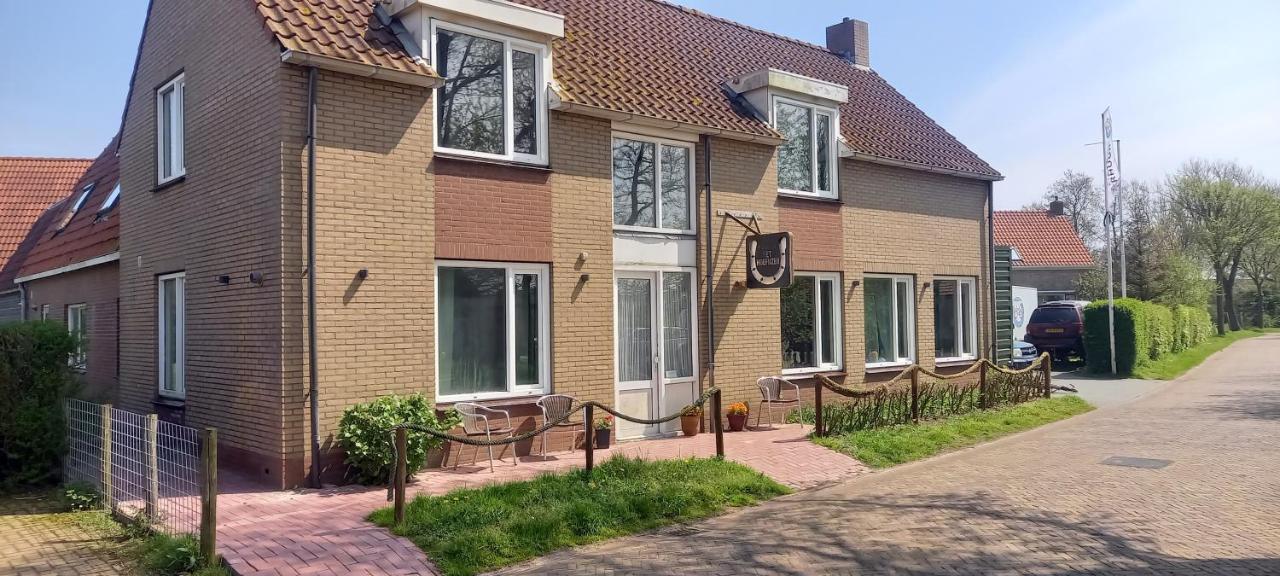 Pension Het Hoefijzer Buren  Zewnętrze zdjęcie